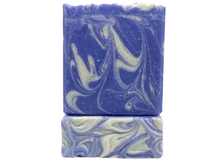 Load image into Gallery viewer, LILACS IN BLOOM VEGAN SOAP BAR
